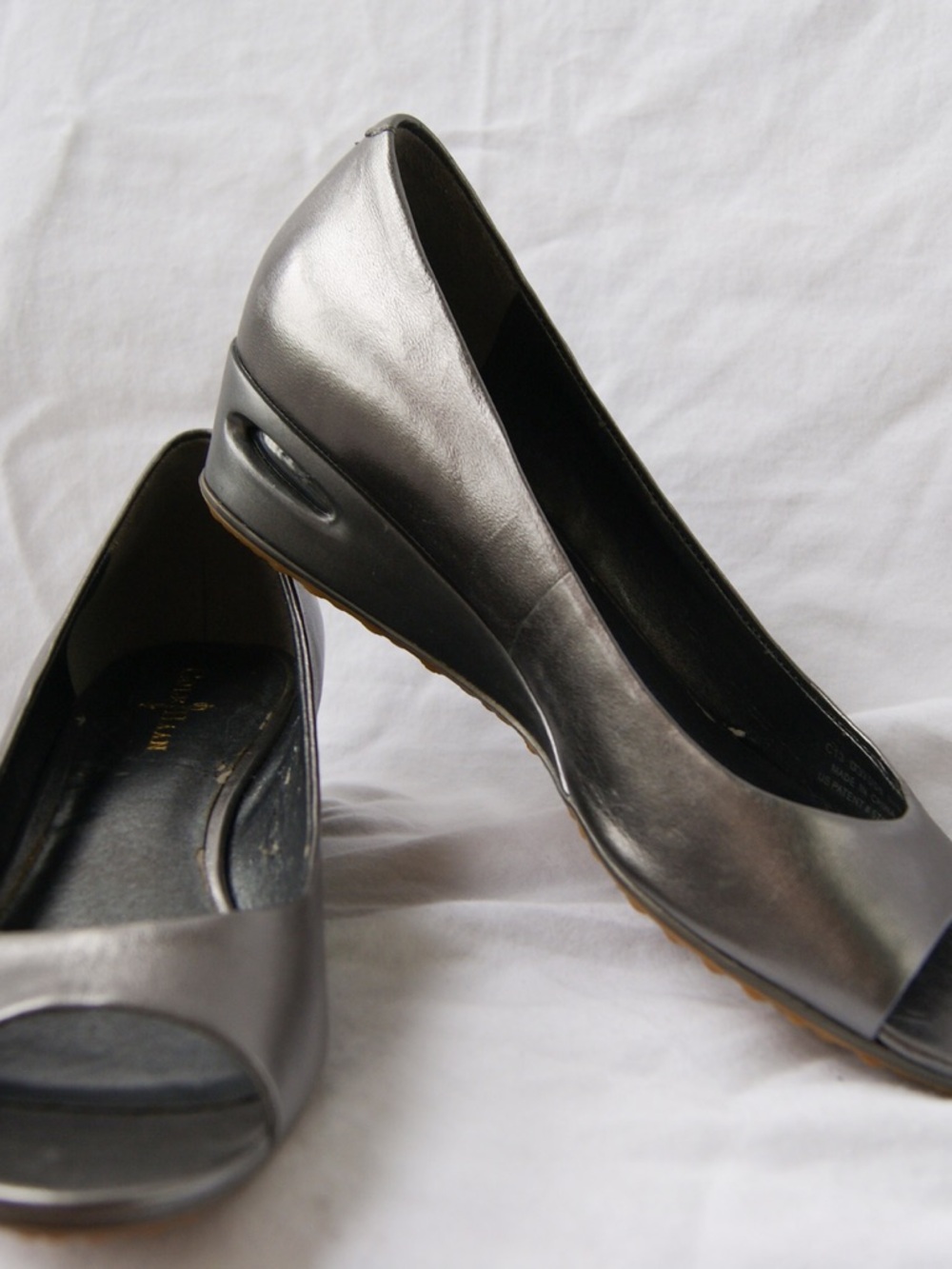 Cole Haan Nike Air collab Women's Metallic Gray Open-Toe Flats